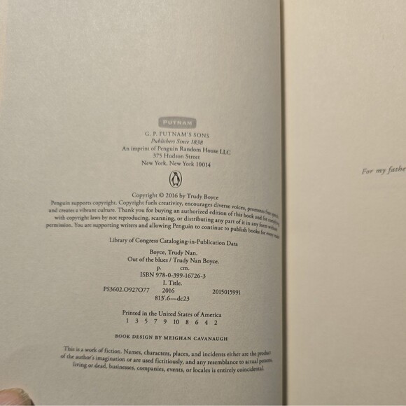 OUT OF THE BLUES (A DETECTIVE SARAH ALT NOVEL) By Trudy Nan Boyce - Hardcover - Picture 3 of 10